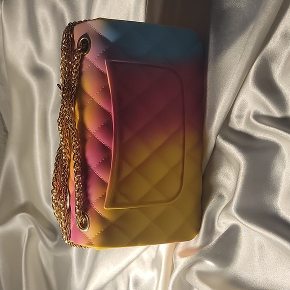 Small Handbag - Picture 2 of 4